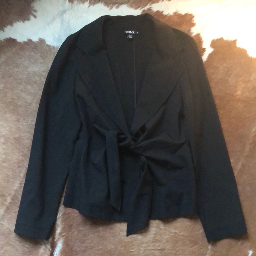 DKNY black tie blazer